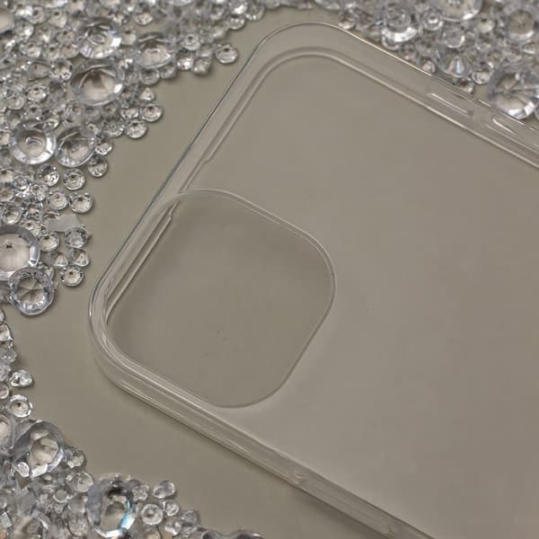 Slim 1 mm skal för iPhone 11 transparent