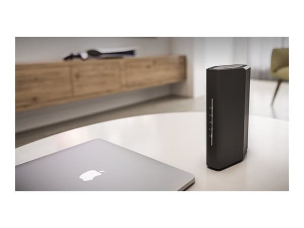 NETGEAR Nighthawk RS100 trådlös router