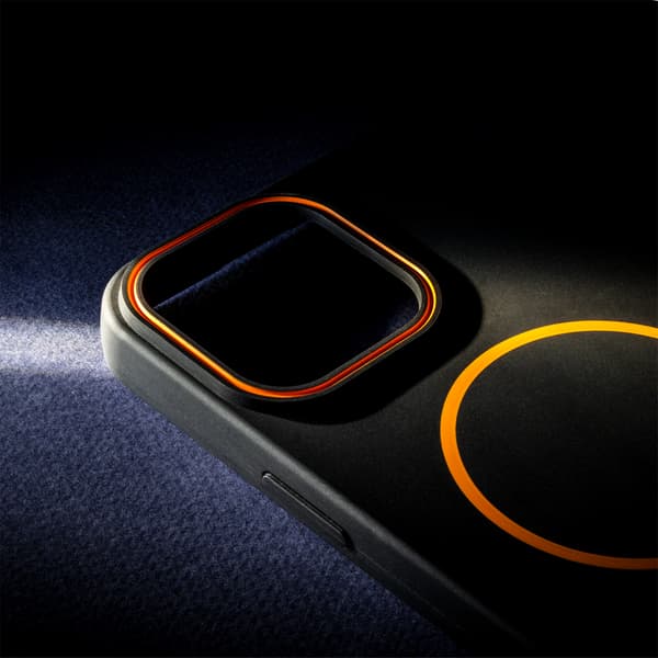 Loop Tunt Mag-fodral till iPhone 17 Pro Max 6,9\" svart