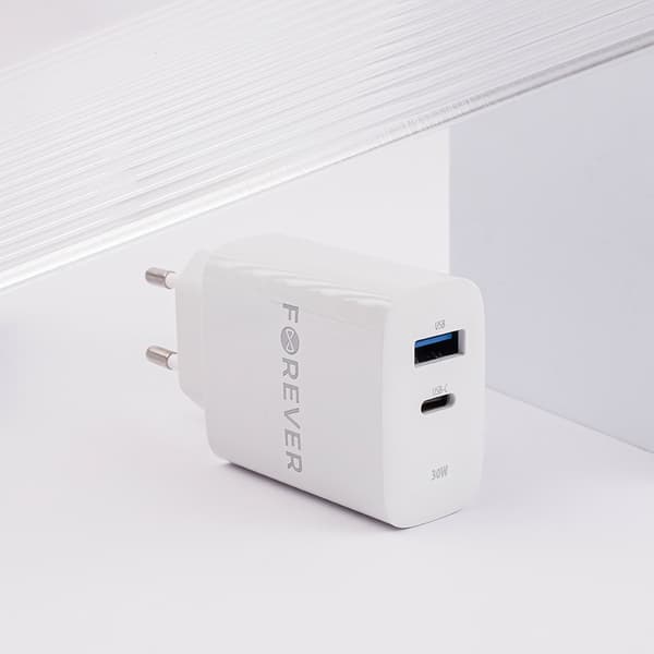 Forever TC-07-30AC PD QC laddare 1x USB-C 1x USB 30W vit vit