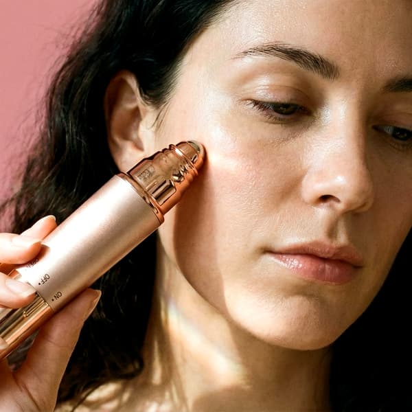 Marielle ögonmassager med vibrationsfunktion MMOW Guld