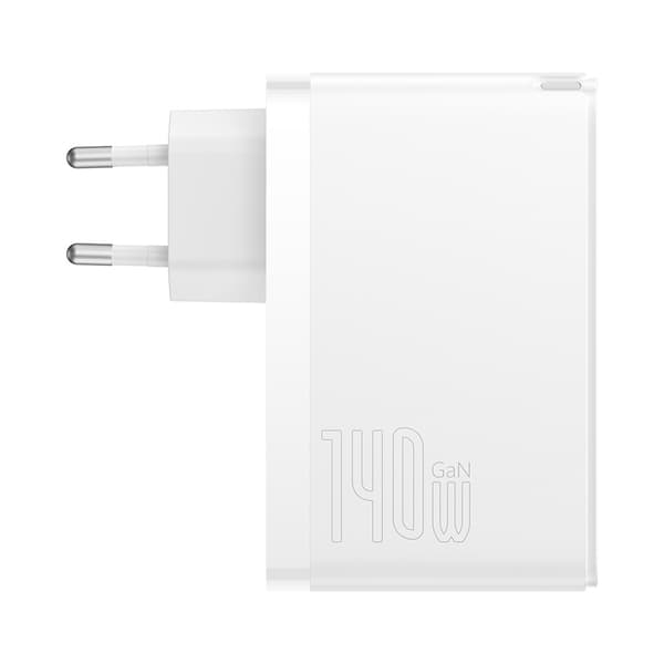 Baseus väggladdare GaN5 Pro PD 140W 2x USB-C 1x USB vit + USB-C - USB-C 240W kabel
