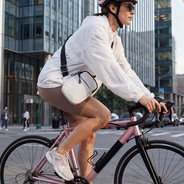 Crossbodyväska Urbanflex vit vit