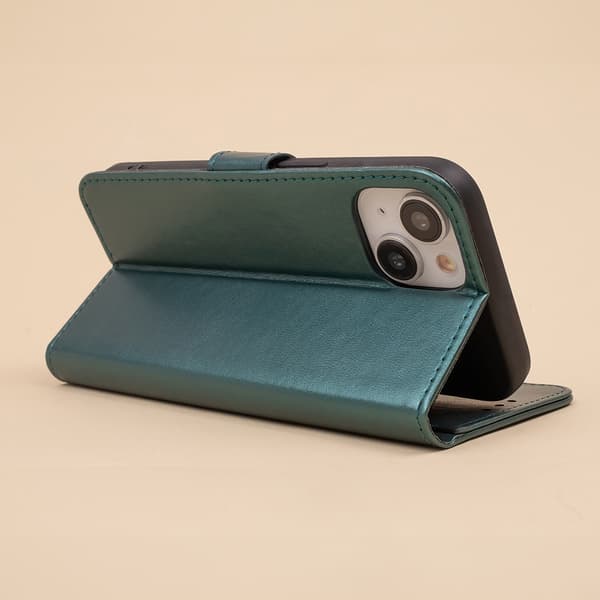 Smart Classic fodral för iPhone 16e / 17e mörkgrön