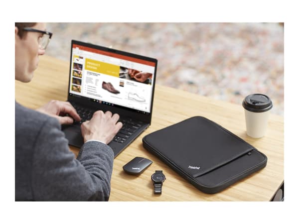 Lenovo Hylster 15 svart svart