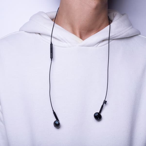 Maxlife trådbundna hörlurar MXEP-04 USB-C svart svart
