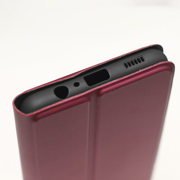 Smart Soft fodral för iPhone 16e / 17e burgundy röd
