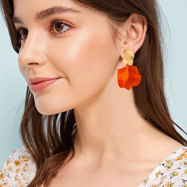 Chic Elegant Boho Röd Ros Kronblad Dangle Resin Örhängen Drop Akryl Tiered Matt Blomma Örhängen Statement Överdrivna F