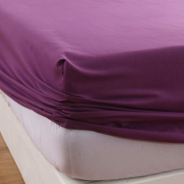 Lakan med resår, 180 x 220 cm, överdrag 30 cm, polyester madrassskydd