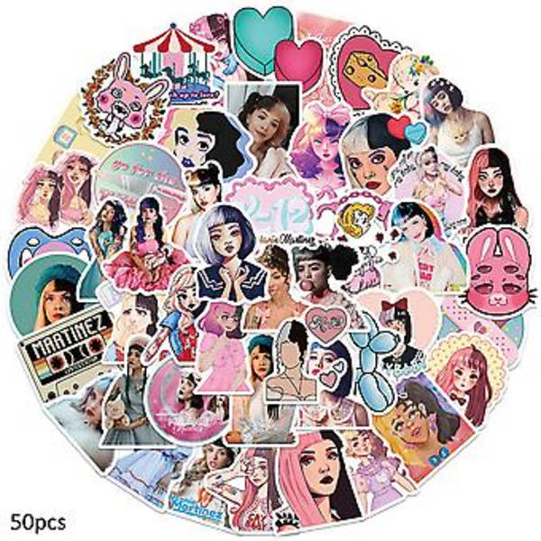50 kpl Melanie Martinez -tarroja, tarrat vesipulloille, rullalaudoille, kannettaville tietokoneille, matkatavarille, puhelimelle, graffiti ( )