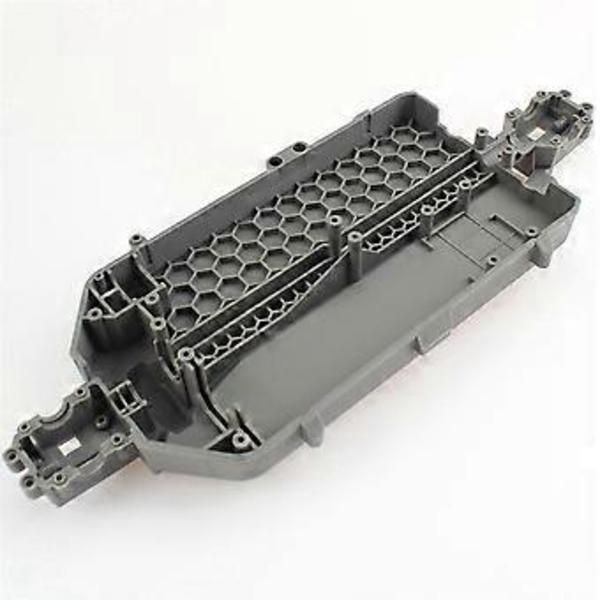 Sopii uuteen RC-autoon 124008 1/12 varaosat, auton pohja