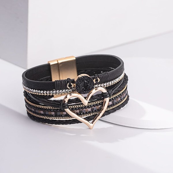 Hjärtformade läderarmband i boho-stil med magnetlås
