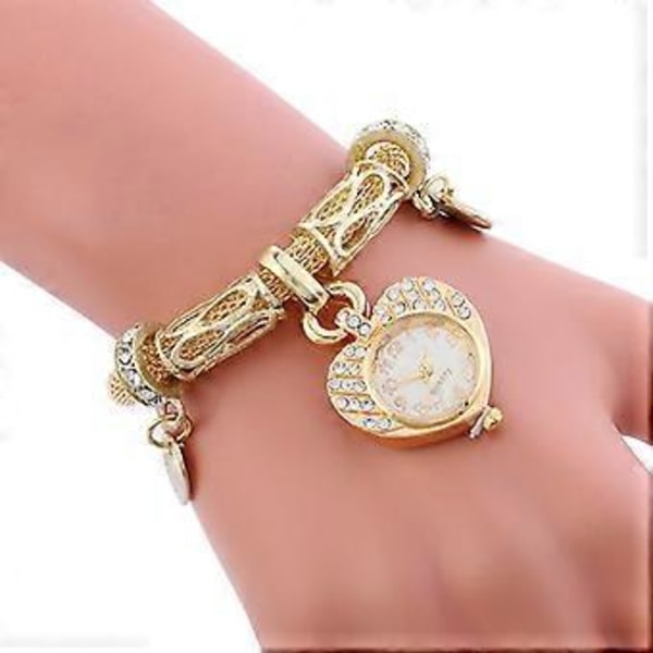 Silver Fashion Women Quartz Stainless Steel Mesh Belt Wrist Watch - A Chic Accessory for the Fashionable Woman!  SL