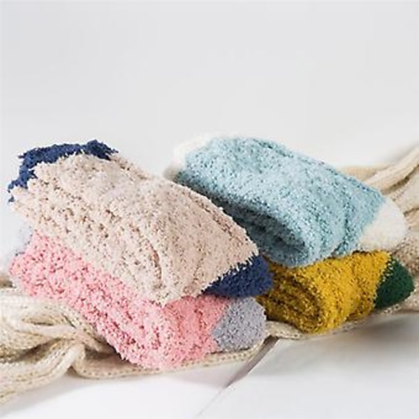 Extremt mysiga kashmirsockor för kvinnor, vintervarma, för sömn, säng, golv, hem, fluffiga (röda)