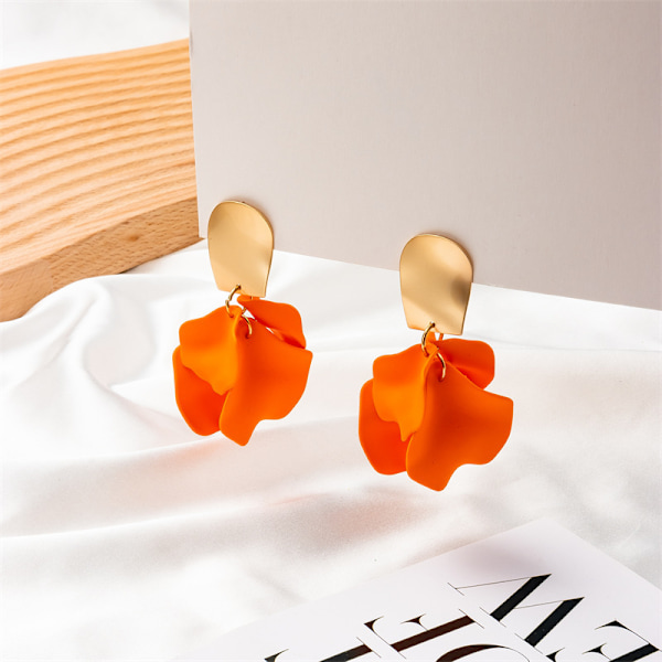 Chic Elegant Boho Röd Ros Kronblad Dangle Resin Örhängen Drop Akryl Tiered Matt Blomma Örhängen Statement Överdrivna F