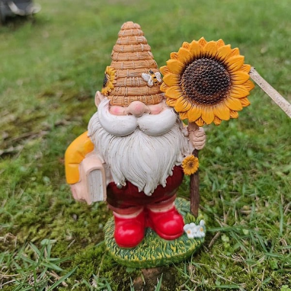 Havegnisser ornament hvid kåbe rygning dværg havepynt