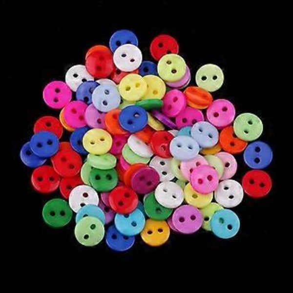 100 stk. godterifarget 2-hulls rund harpiksknapp for søm, håndverk, utklippsbok 6 mm (9 mm)