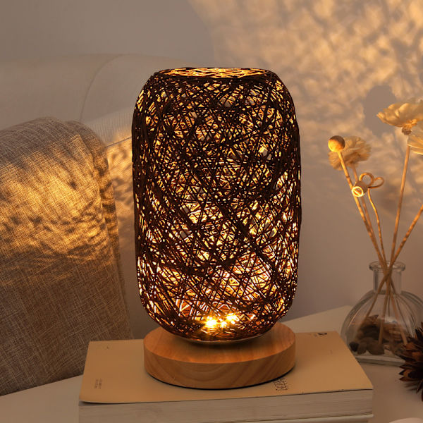 Moderne nattbordslampe i bambus og rotting bordlampe trebase cre