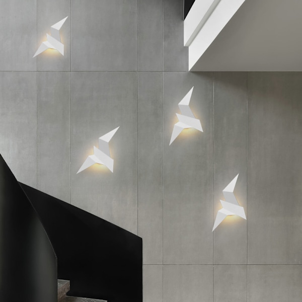 1 stk moderne LED-vegglampe i form av en flygende fugl for soverom, stue