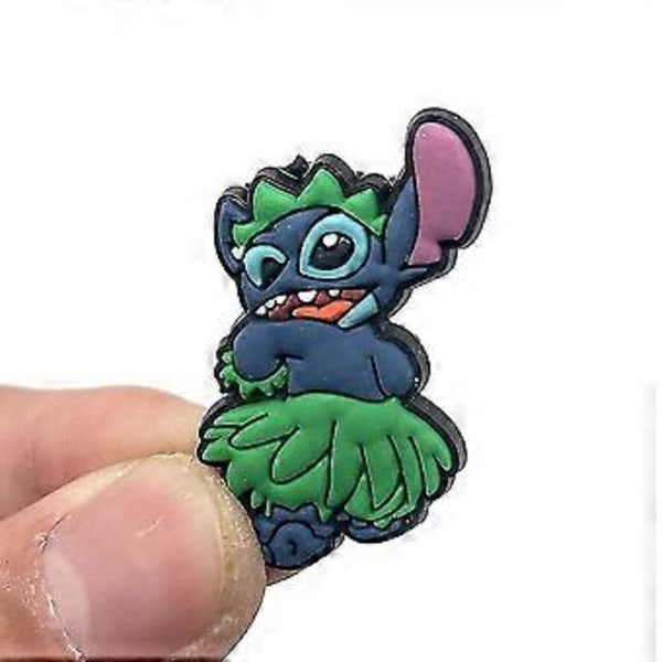 22 st Söta Stitch Ängel Tecknade Sko Berlocker, Croc Träskor Dekoration