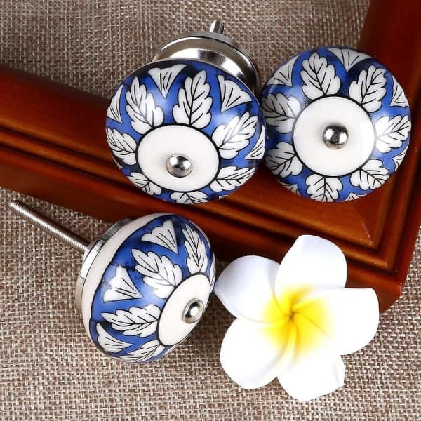 6 stk Vintage Shabby Knobs Blå og Hvit Blomster Håndmalt C