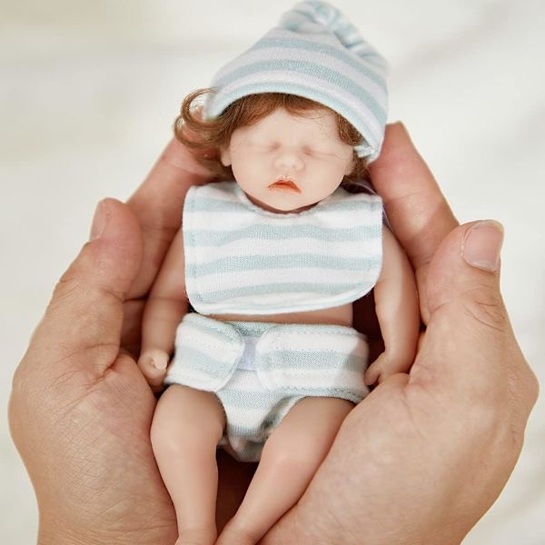 Baby Dolls, 6 tuuman mini realistinen vastasyntynyt tyttö nukke, elävänkaltainen aito vauvanukke silikonista, joka näyttää oikealta