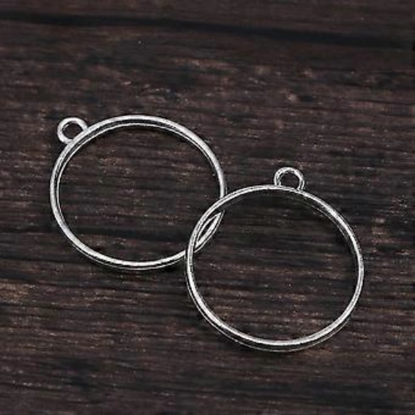 20 st/set Öppna Bak Sats Bezel Hänge Legering Blank Ram Ihåliga Hängsmycken för UV-Hartissmycken DIY Smyckestillverkning Silverfärg