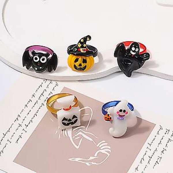 5 st Halloween Party Ring Punk Skalle Spöke Pumpa Bat Svart Akryl Resin Ringar För Män Kvinnor Finger Dekorera Smycken
