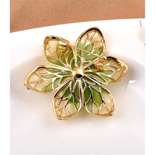 Vårgrön blomma brosch pin skelett kristall strass kronblad utsökt konst brosch för kvinnor pärla brosch guld elegant