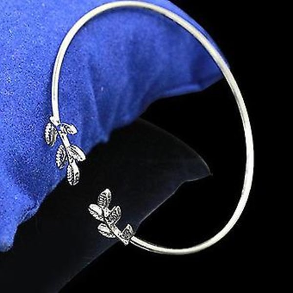 Uudet Lehti Rannekorut Naisille Punk Henkilökohtaisuus Avattava Ranneke Rannekoru Pulseiras Pulseira Feminin Pieni Käsi Korut (Hopea)
