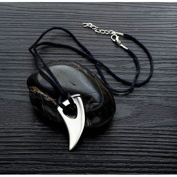 2 stk. Mænds rustfrit stål Alpha Spear Tribal Wolf Fang Pendant Halskæde