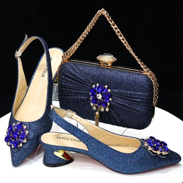 Italiensk design Ins lille firkantet æske håndtaske med diamant spænde spidse tå kvinders sko store kvindersko.37.Champagne farve