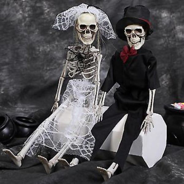 Liikuteltavilla nivelillä varustettu poseerattava morsian ja sulhanen -luuranko Halloween-koristeeksi (Sulhanen)