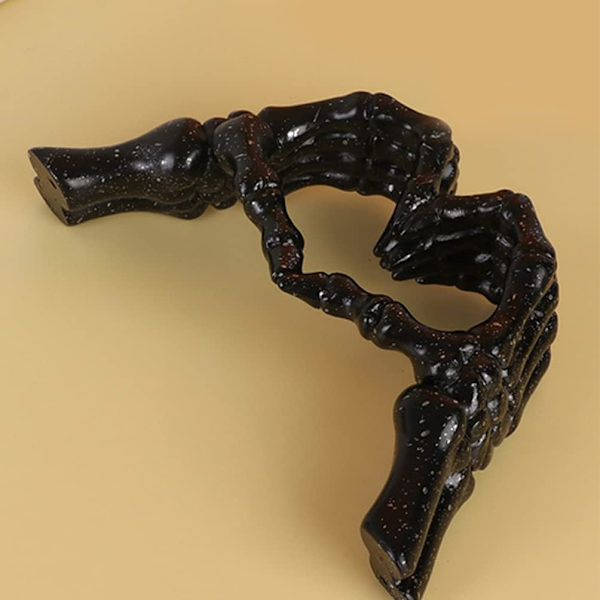 Hjärtformad fingergest skulptur i harts, abstrakt skeletthand, kärleksgest