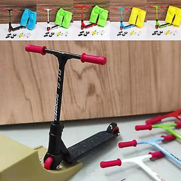 Alloy Finger Scooter With Mini Scooters Tools And Finger Board Skateboard Toy( Red)