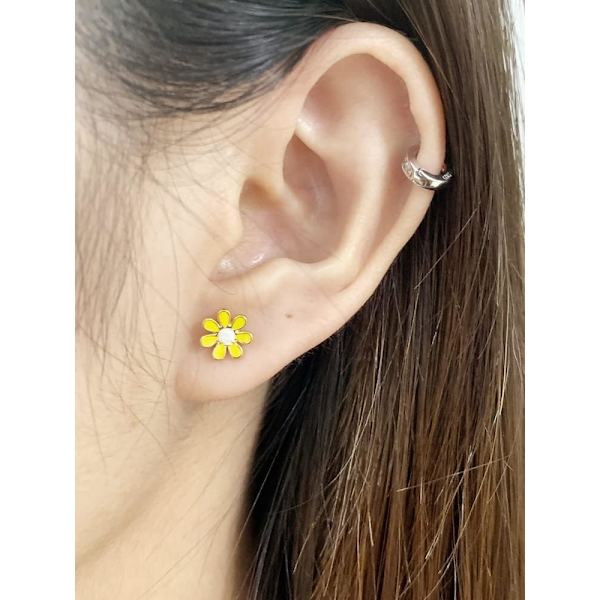 18G Søde Daisy Blomster Stud Ørestikker til Kvinder Piger 14K Guldbelagt Rustfrit Stål Emalljeret Dainty Skrue Tilbage