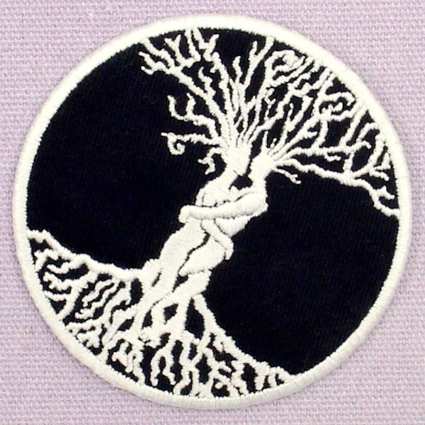 1 stk. broderet Livets Træ-patch i form af Livets Træ