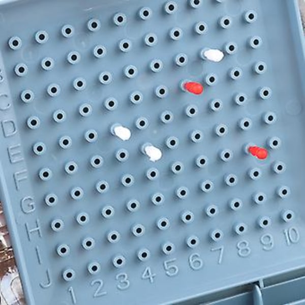 Battleship - Det klassiska sjökrigsstrategin brädspelet