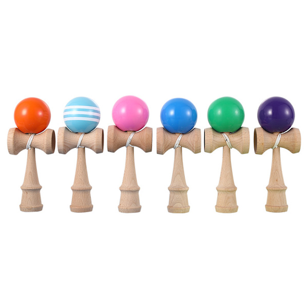 Modell Kendama – Det traditionella japanska kast- och fångfärdighetsspelet