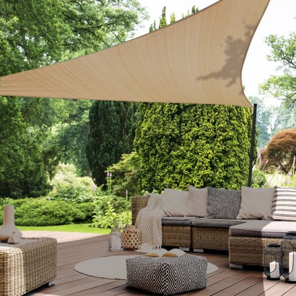 1 x 3x3x3M Beige Triangulär Solsegel med Monteringssats