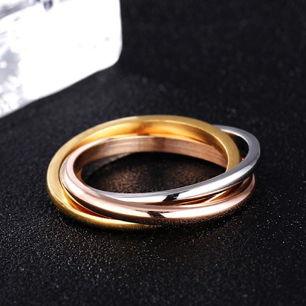 Färger Diamant Kristallklöver Band Statement Ringar för Kvinnor Infinity Interlocked Rolling Ringar Cocktail Förstärkare Finge