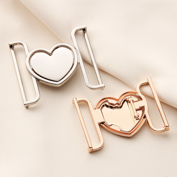 2Pcs Heart- shaped Metal Roller Buckles Heart- Shaped Turn Clasp Metal