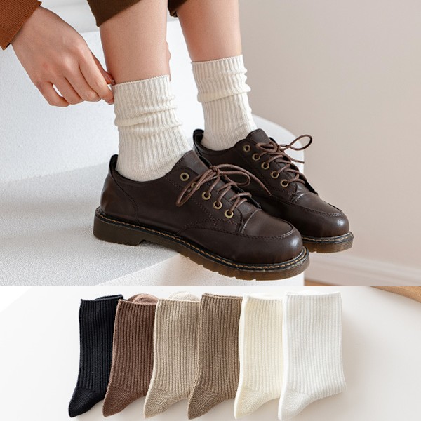 Womens Cute Crew Socks Casual Athletic Aesthetic Socks Neutral Cotton