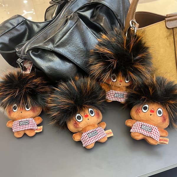 Fuzzy hårmonster plys nøglering, sød eksploderende hårtaskevedhæng