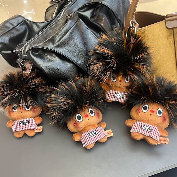 Fuzzy Hårmonster Plysch Nyckelring, Söt Exploderande Hår Väskberlock