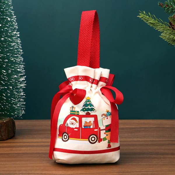 Julklappspåsar, julaftonsäpplepåsar, barnens godispåsar
