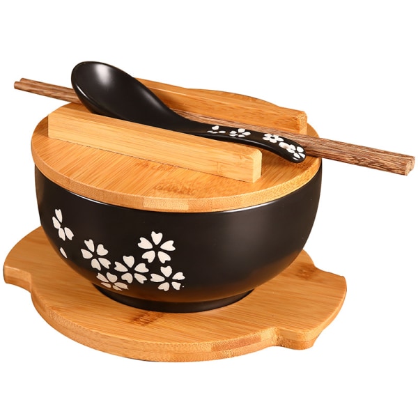 Risnudlarskål med lock sked och ätpinneskök