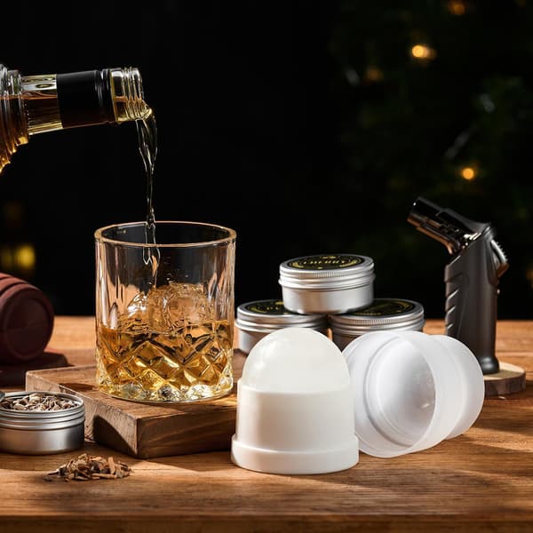 Whiskyrökarkit med brännare, 6 träflissmaker, 2 glas och 2 isformar