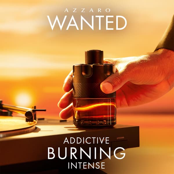Azzaro The Most Wanted Parfum til mænd - En rig og forførende krydret duft, perfekt til en date - Langvarig duft - Sort Black