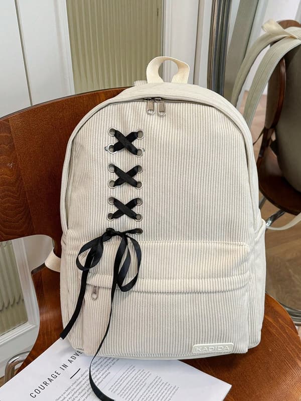 Prikket pendlerryggsekk i polyester med stor kapasitet White